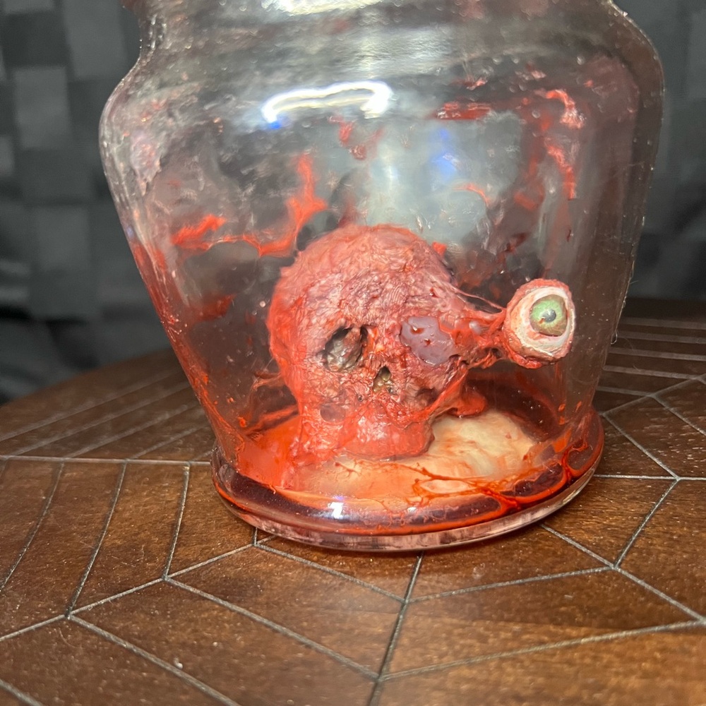 Faux gore bloody skull